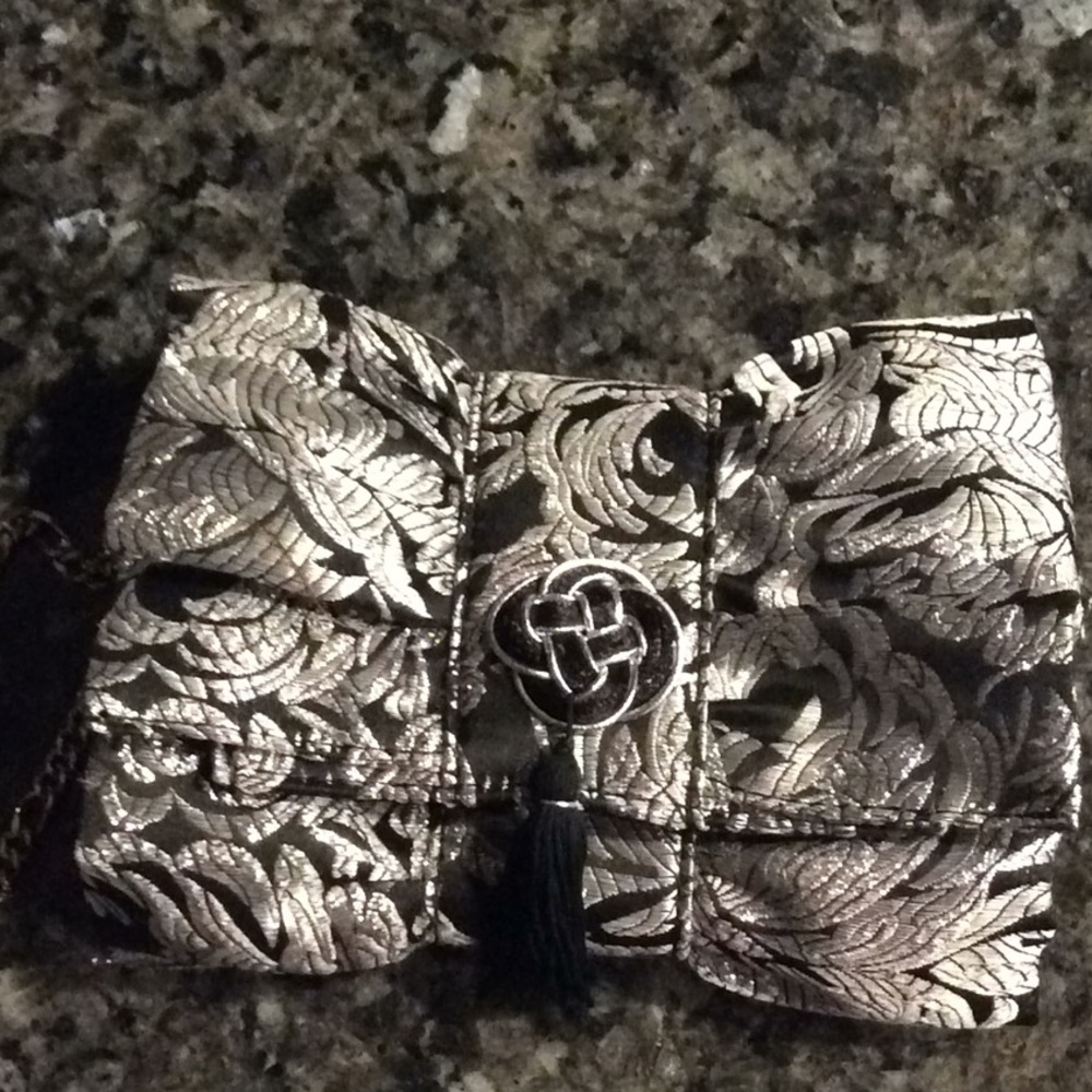 NWOT WHBM wristlet